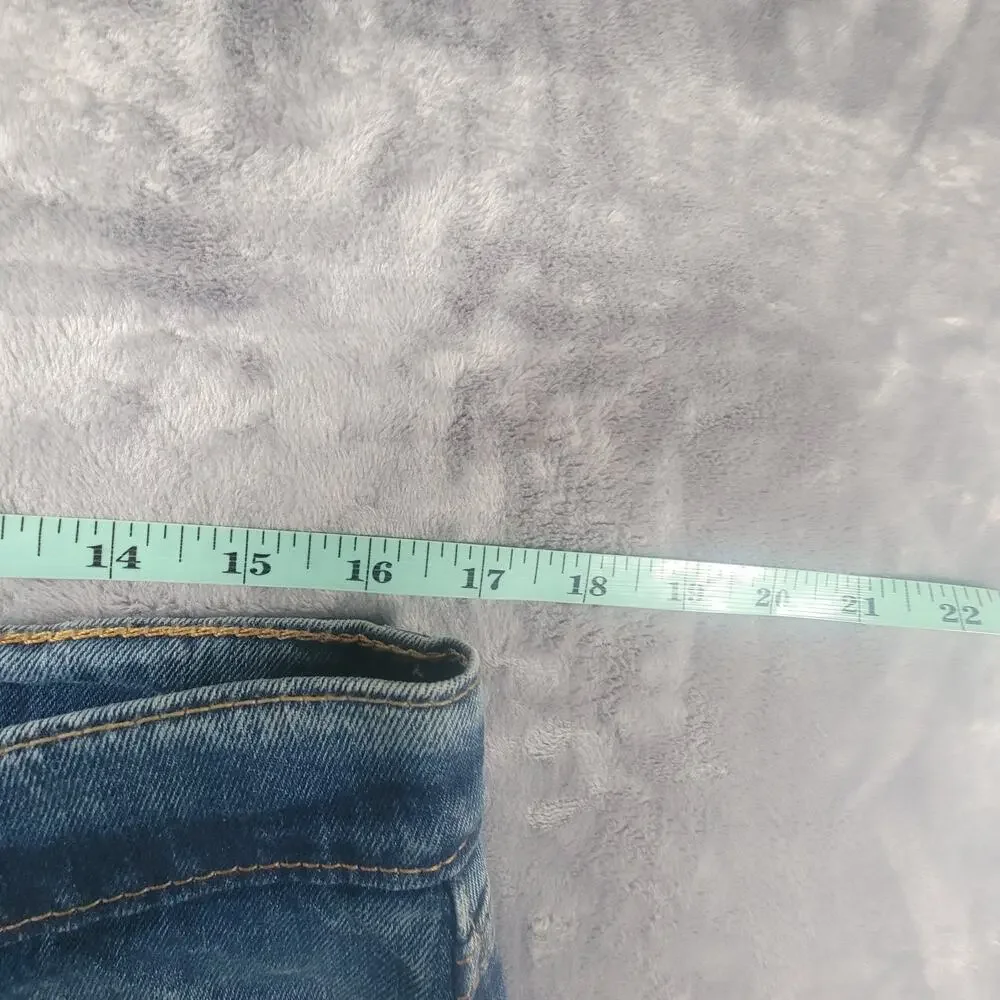 NWT Levis 505 Regular Mens 34x32 Jeans Medium Wash Blue
